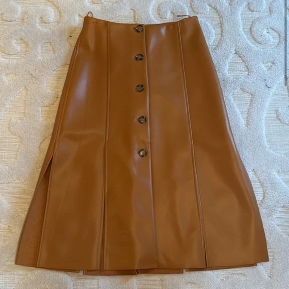 NWT Banana Republic Seamed Vegan Leather Midi Skirt - Picture 4 of 6